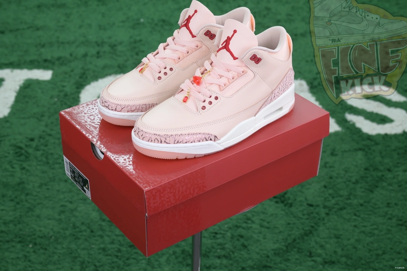 Valentine's Day Jordan Air Jordan 3 0104